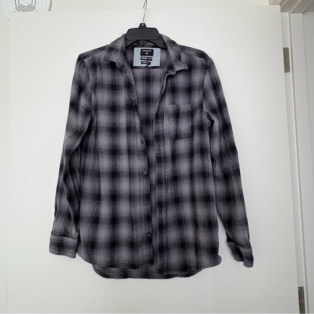 Men's Quiksilver Black Plaid Shirt